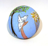 Petra Černocká - Motýl - ručně malovaný signovaný kámen